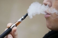 Canada xác nhận trường hợp đầu tiên bị bệnh phổi do hút thuốc lá điện tử
