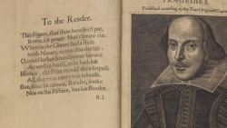 Bản sao tuyển tập kịch đầu tiên của Shakespeare bất ngờ có giá gần 10 triệu USD