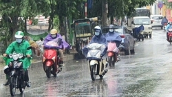 Dự báo thời tiết đêm nay và ngày mai (5-6/10): Cả nước mưa dông rải rác; Trung Bộ, Tây Nguyên, Nam Bộ cục bộ mưa vừa mưa to, có nơi mưa rất to