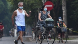 Dự báo thời tiết đêm nay và ngày mai (19-20/10): Bắc Bộ trời nhiều mây, đêm và sáng sớm trời lạnh, ngày nắng; Nam Bộ chiều tối mưa dông rải rác