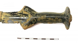 Czech: Bất ngờ tìm thấy thanh kiếm cổ khoảng 3.300 năm tuổi khi đi hái nấm