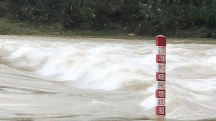 Dự báo thời tiết đêm nay và ngày mai (15-16/11): Bắc Bộ, Bắc Trung Bộ lạnh về đêm và sáng sớm, có nơi rét; Nam Trung Bộ mưa rất to; Nam Bộ mưa dông