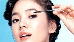 Nhan sắc Song Hye Kyo trong veo vượt thời gian thuở đôi mươi