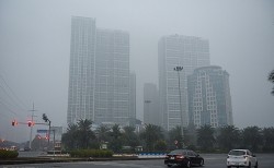 Dự báo thời tiết đêm nay và ngày mai (22-23/12): Bắc Bộ, Bắc Trung Bộ rét về đêm và sáng, trưa chiều có nắng; Tây Nguyên, Nam Bộ có nơi mưa vừa mưa to