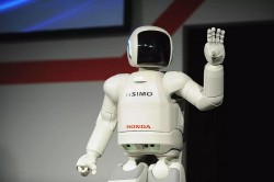Robot Asimo của hãng ôtô Honda chính thức nghỉ hưu