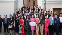 Biểu dương người Việt tại Đức có đóng góp tích cực cho cộng đồng và hướng về đất nước