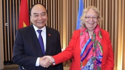 Chủ tịch nước Nguyễn Xuân Phúc gặp gỡ Tổng giám đốc Văn phòng Liên hợp quốc tại Geneva (Thụy Sỹ)