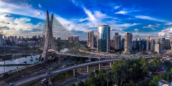 Brazil tuyên bố chính thức thoát khỏi suy thoái kinh tế do Covid-19, nêu những thách thức mới