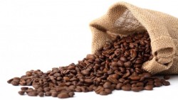 Giá cà phê hôm nay 10/6: Robusta vào chu kỳ điều chỉnh giảm, còn chịu thêm sức ép kỹ thuật; Arabica lại gặp bất lợi