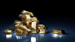 Giá vàng hôm nay 30/11: Làn sóng bán tháo bị kích hoạt, giá vàng còn giảm bao nhiêu?