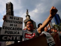 Mexico: 49 người thương vong do đụng độ biểu tình