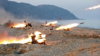 Triều Tiên bắn đạn pháo, Hàn Quốc và Mỹ duy trì tình trạng sẵn sàng