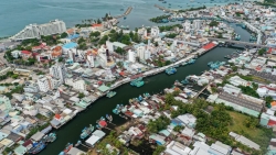 Tin bất động sản mới nhất: 'Loạn' phân lô bán nền đất Phú Quốc; cận Tết, ngân hàng phát mãi 32 căn hộ chung cư ở thành phố Hồ Chí Minh