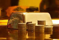 Giá vàng hôm nay 25/6: Giá vàng biến động nhẹ, thị trường mất sự tự tin, nhà đầu tư 'ngó lơ' vàng, giữ tiền mặt