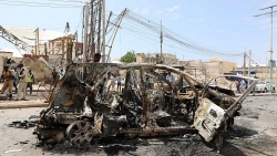 Kẻ đánh bom liều chết lao xe vào bốt cảnh sát tại Somalia