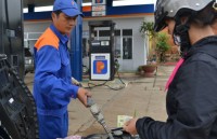 Từ 15h ngày 4/11: Giá xăng tăng nhẹ