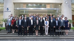 Đoàn Trưởng Cơ quan đại diện Việt Nam ở nước ngoài làm việc tại Thông tấn xã Việt Nam