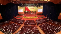 Đại hội XIII: Thông cáo báo chí ngày làm việc chính thức thứ hai của Đại hội
