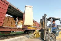 Đường sắt nhận vận chuyển hàng và đặt hàng online thời Covid-19