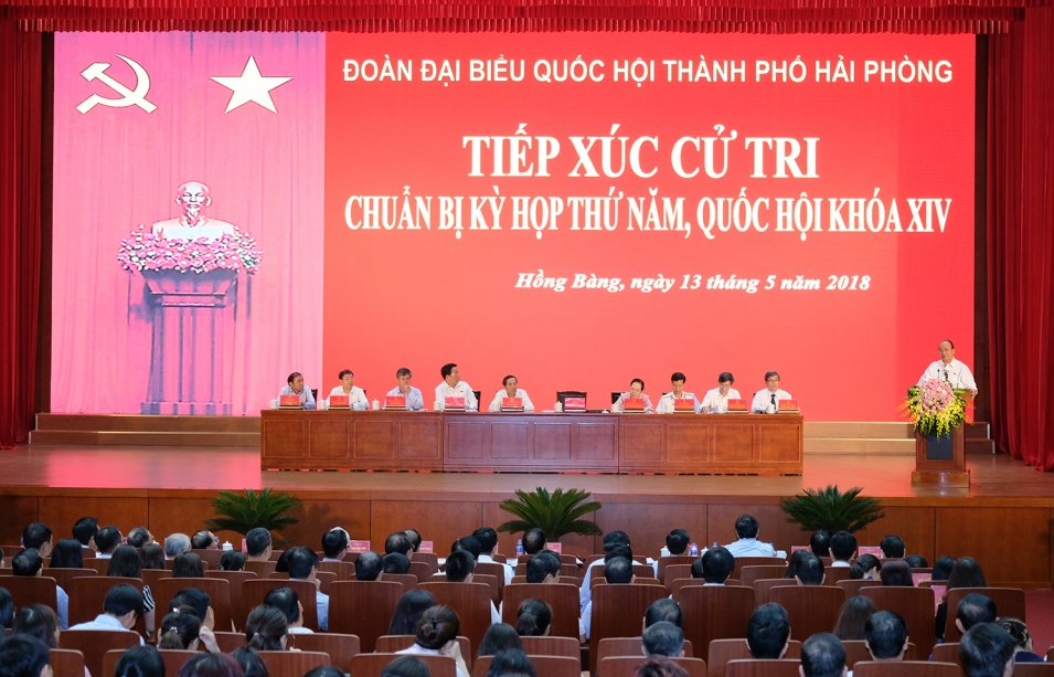 Tiếp xúc cử tri, Thủ tướng giải đáp vấn đề đầu tư công