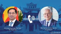Bộ trưởng Ngoại giao Bùi Thanh Sơn điện đàm với Phó Chủ tịch Ủy ban châu Âu và Bộ trưởng Ngoại giao Hungary