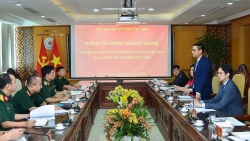 Thứ trưởng Ngoại giao Đặng Hoàng Giang làm việc với Cục Gìn giữ hòa bình Việt Nam
