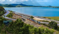 Lễ Quốc khánh 2/9: Ngành đường sắt tăng nhiều chuyến tàu khách đến các điểm du lịch