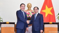 Bộ trưởng Ngoại giao Bùi Thanh Sơn tiếp Thứ trưởng Ngoại giao Mông Cổ Batsumber Munkhjin