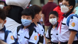 TP. Hồ Chí Minh: Học sinh nhiễm Covid-19 tăng sau khi học trực tiếp