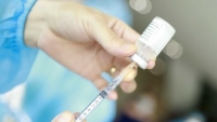 Hơn 7 triệu liều vaccine cho trẻ em chuẩn bị về Việt Nam