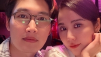 Sao Việt: Nữ chính Thương ngày nắng về 'tình tứ' bên bạn diễn, Lý Nhã Kỳ đẹp tinh khôi trở lại trường cũ