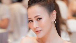 Sao Việt: Quên 'cô Nam' kém sang trong Hương vị tình thân đi, ngoài đời Phương Oanh thần thái đỉnh cao cùng 'gu' thời trang quyến rũ vô đối
