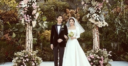 Bố Song Joong Ki tiết lộ gì về chuyện con trai ly hôn với Song Hye Kyo?
